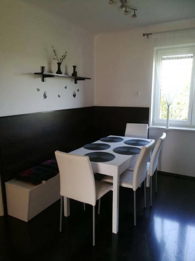 רוקיצאני Apartment Prazska מראה חיצוני תמונה